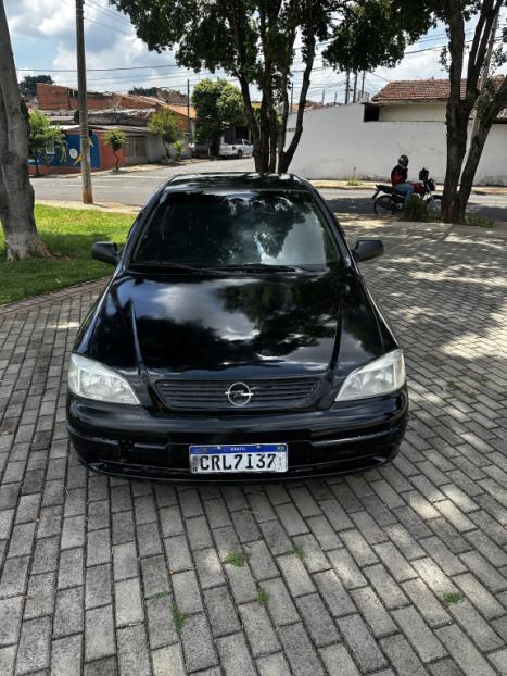 CHEVROLET Astra Hatch 1.8 GL, Foto 2