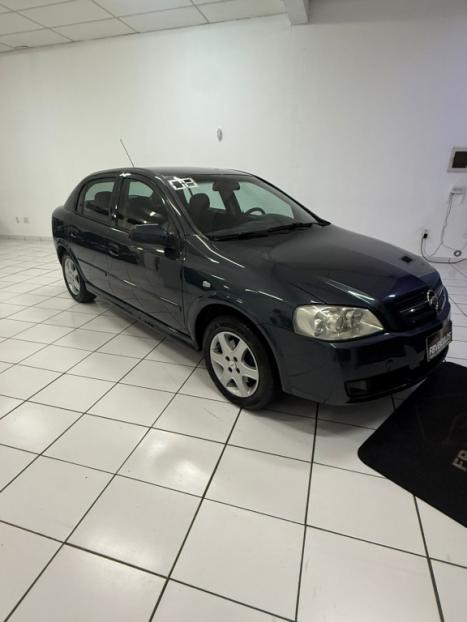 CHEVROLET Astra Hatch 2.0 4P ELEGANCE FLEX, Foto 2