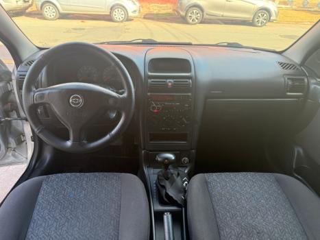 CHEVROLET Astra Hatch 2.0 4P ADVANTAGE FLEX AUTOM�TICO, Foto 10