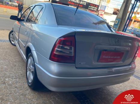 CHEVROLET Astra Hatch 1.8 GL, Foto 4