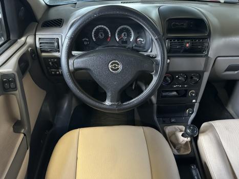 CHEVROLET Astra Hatch 2.0, Foto 9