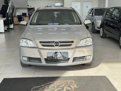 CHEVROLET Astra Sedan 1.8 4P, Foto 2
