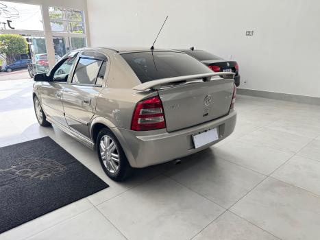 CHEVROLET Astra Sedan 1.8 4P, Foto 10
