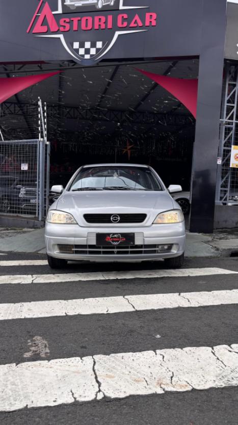 CHEVROLET Astra Sedan 1.8 4P GL ALCOOL, Foto 2