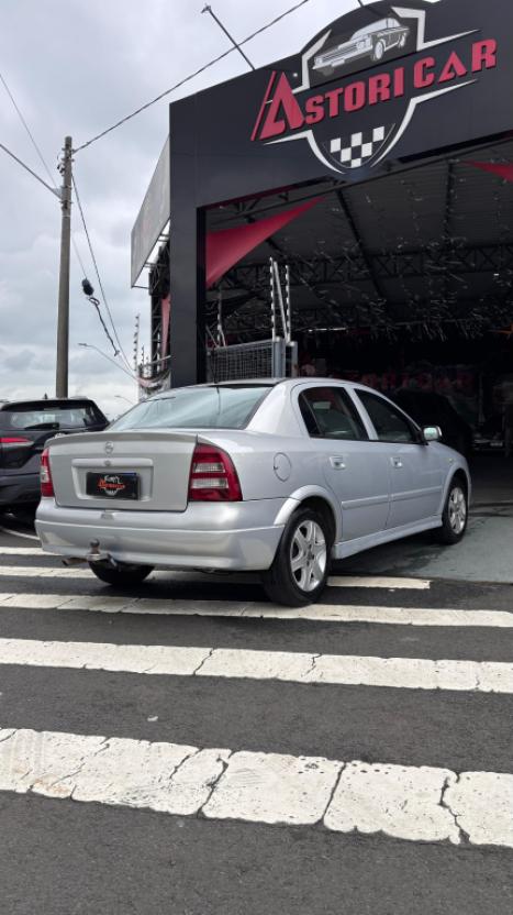 CHEVROLET Astra Sedan 1.8 4P GL ALCOOL, Foto 4