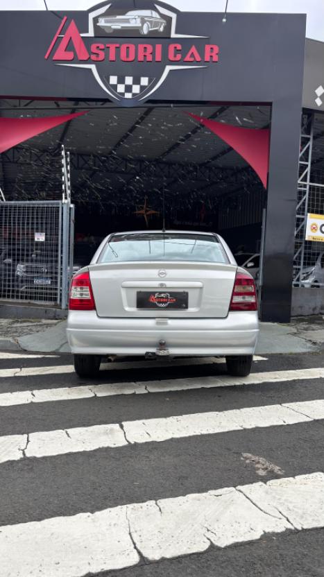 CHEVROLET Astra Sedan 1.8 4P GL ALCOOL, Foto 5