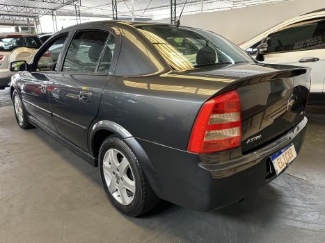 CHEVROLET Astra Sedan 2.0 4P FLEX ADVANTAGE, Foto 2