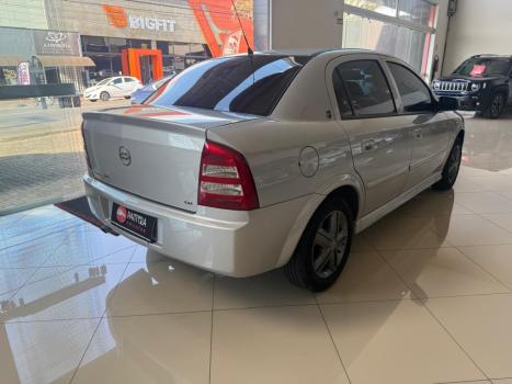 CHEVROLET Astra Sedan 2.0 4P CD, Foto 5