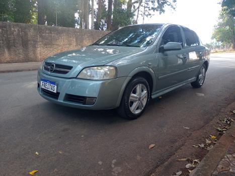 CHEVROLET Astra Sedan 2.0 4P, Foto 4
