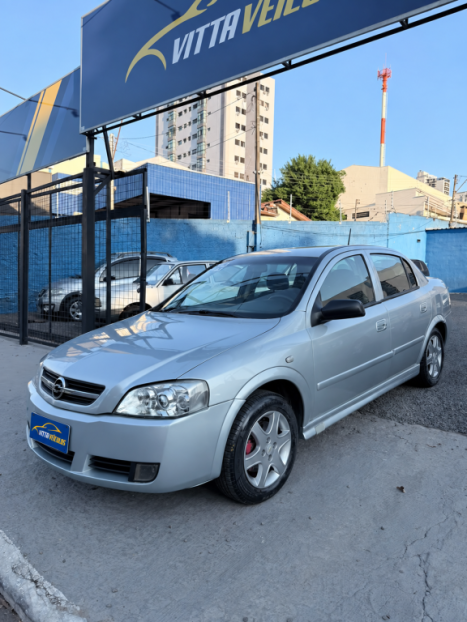 CHEVROLET Astra Sedan 2.0 16V 4P GLS, Foto 2
