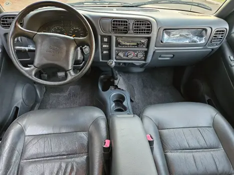 CHEVROLET Blazer 2.4 4P STD, Foto 10
