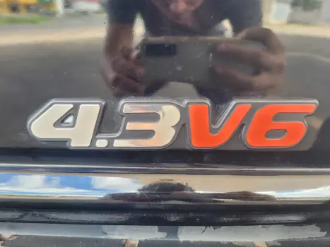 CHEVROLET Blazer 4.3 V6 12V 4P DLX, Foto 12