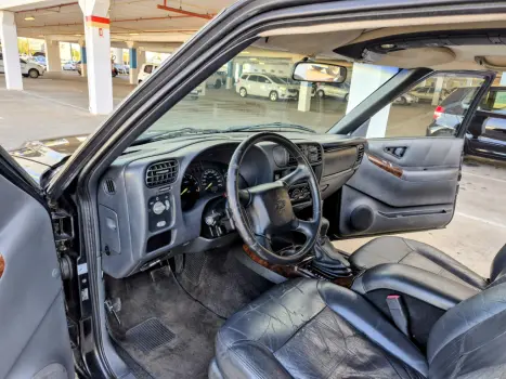 CHEVROLET Blazer 4.3 V6 12V 4P DLX EXECUTIVE AUTOM�TICO, Foto 17