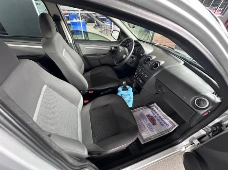 CHEVROLET Celta 1.0 4P LT FLEX, Foto 7