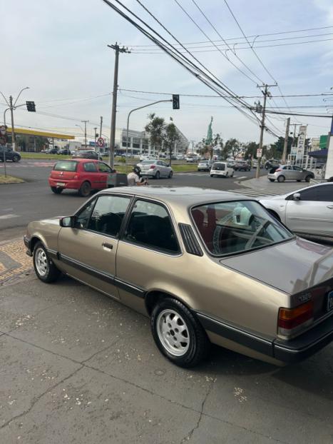 CHEVROLET Chevette Sedan 1.6/S DL, Foto 4