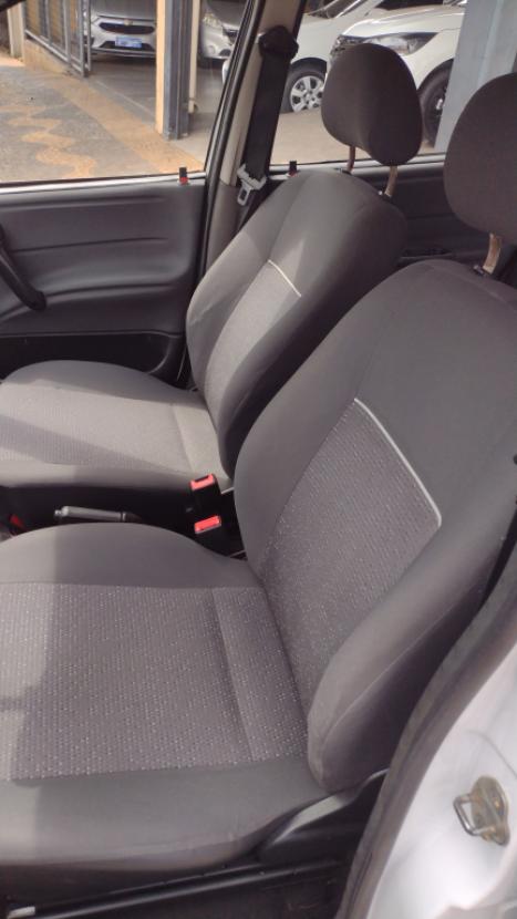 CHEVROLET Classic Sedan 1.0 4P VHCE FLEX LS, Foto 4