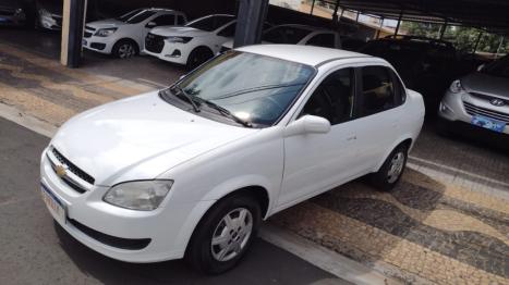 CHEVROLET Classic Sedan 1.0 4P VHCE FLEX LS, Foto 4