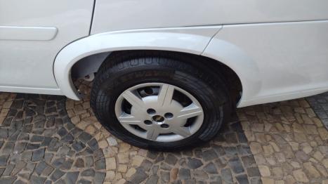 CHEVROLET Classic Sedan 1.0 4P VHCE FLEX LS, Foto 8