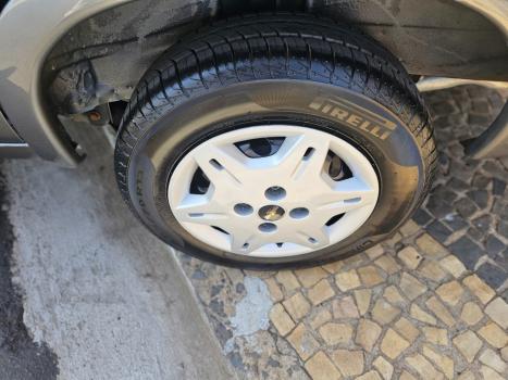 CHEVROLET Classic Sedan 1.0 4P VHCE FLEX, Foto 11