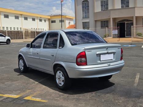CHEVROLET Classic Sedan 1.0 4P, Foto 7
