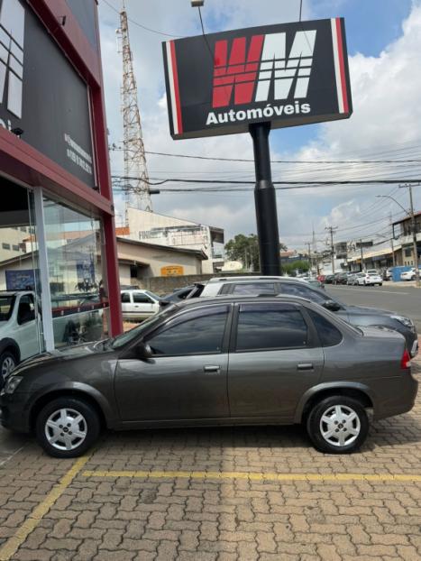 CHEVROLET Classic Sedan 1.0 4P VHCE FLEX LS, Foto 9