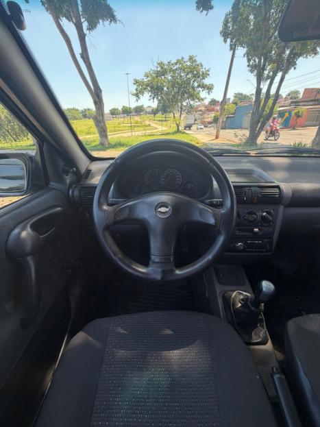 CHEVROLET Classic Sedan 1.0 4P VHCE FLEX LS, Foto 9