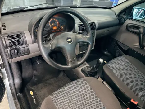 CHEVROLET Classic Sedan 1.0 4P VHCE FLEX LS, Foto 9