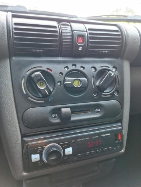 CHEVROLET Classic Sedan 1.0 4P, Foto 9