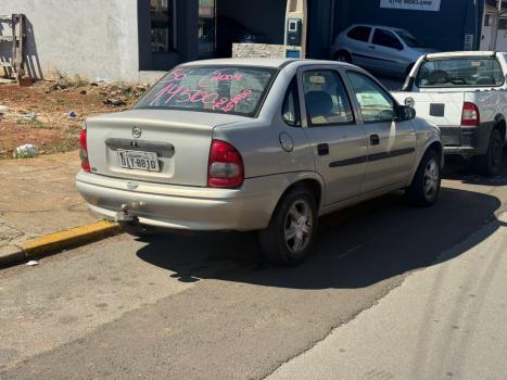CHEVROLET Classic Sedan 1.0 4P, Foto 3