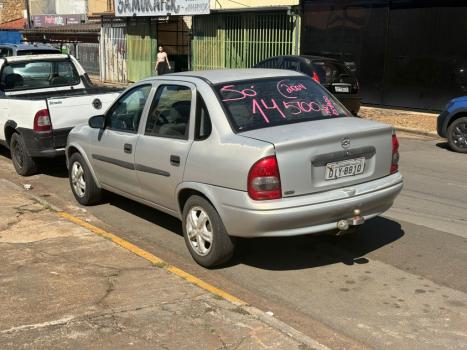 CHEVROLET Classic Sedan 1.0 4P, Foto 4