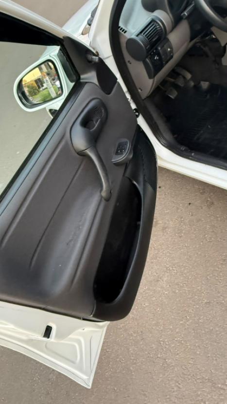CHEVROLET Classic Sedan 1.0 4P, Foto 6