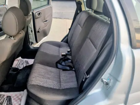 CHEVROLET Corsa Hatch 1.4 4P MAXX FLEX, Foto 12 CHEVROLET Corsa Hatch 1.4 4P MAXX FLEX, Foto 12