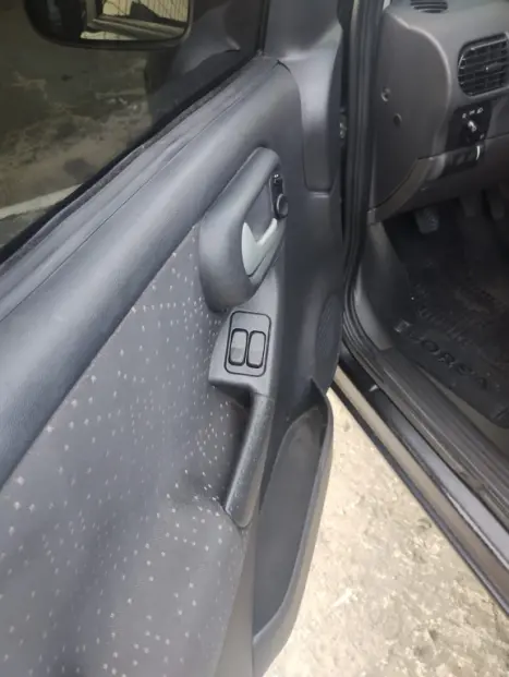 CHEVROLET Corsa Hatch 1.4 4P PREMIUM FLEX, Foto 8