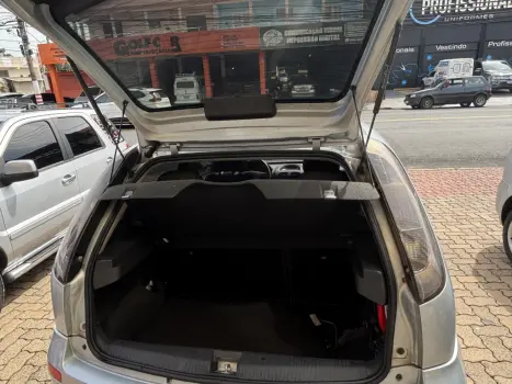 CHEVROLET Corsa Hatch 1.4 4P MAXX FLEX, Foto 12