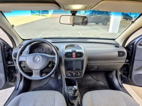 CHEVROLET Corsa Hatch 1.0 4P MAXX, Foto 13
