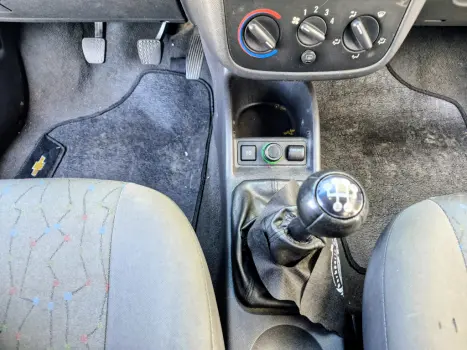 CHEVROLET Corsa Hatch 1.0 4P MAXX, Foto 17