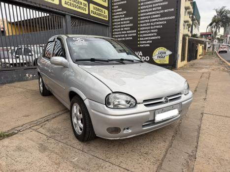 CHEVROLET Corsa Sedan 1.6 GLS 4P, Foto 1