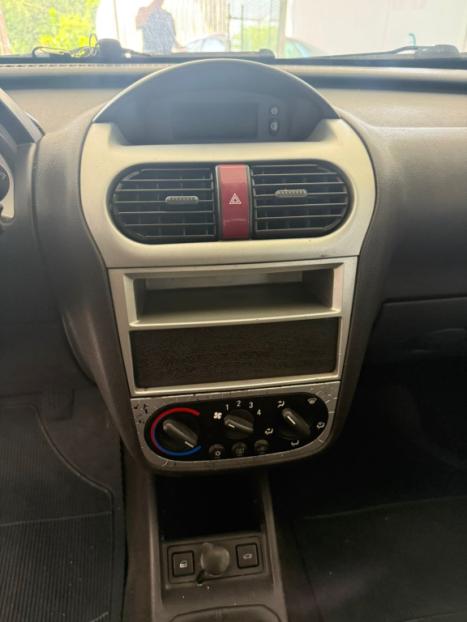 CHEVROLET Corsa Sedan 1.4 4P PREMIUM FLEX, Foto 2