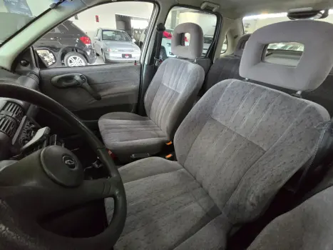 CHEVROLET Corsa Sedan 1.6 GL 4P, Foto 13