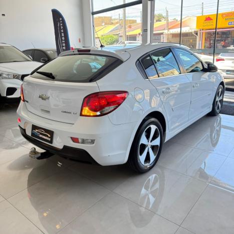 CHEVROLET Cruze Hatch 1.8 16V 4P LT SPORT6 FLEX, Foto 5 CHEVROLET Cruze Hatch 1.8 16V 4P LT SPORT6 FLEX, Foto 5