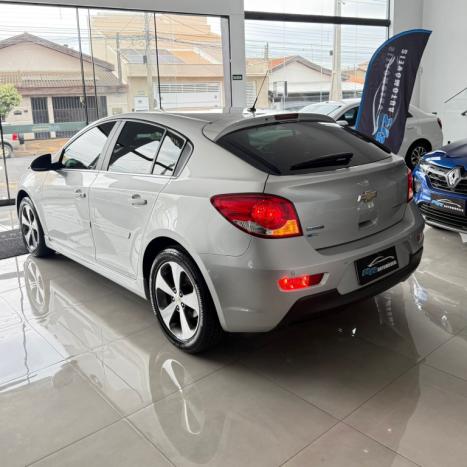 CHEVROLET Cruze Hatch 1.8 16V 4P LT SPORT6 FLEX, Foto 4 CHEVROLET Cruze Hatch 1.8 16V 4P LT SPORT6 FLEX, Foto 4