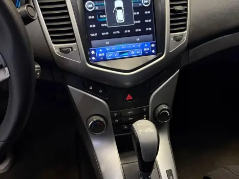 CHEVROLET Cruze Hatch 1.8 16V 4P LT SPORT FLEX AUTOM�TICO, Foto 7