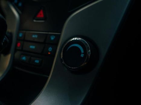 CHEVROLET Cruze Hatch 1.8 16V 4P LT SPORT FLEX AUTOM�TICO, Foto 7