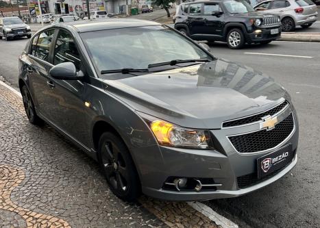 CHEVROLET Cruze Hatch 1.8 16V 4P LT SPORT6 FLEX AUTOM�TICO, Foto 8