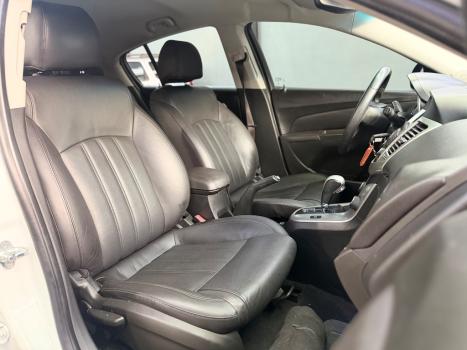 CHEVROLET Cruze Hatch 1.8 16V 4P LT SPORT6 FLEX AUTOM�TICO, Foto 4