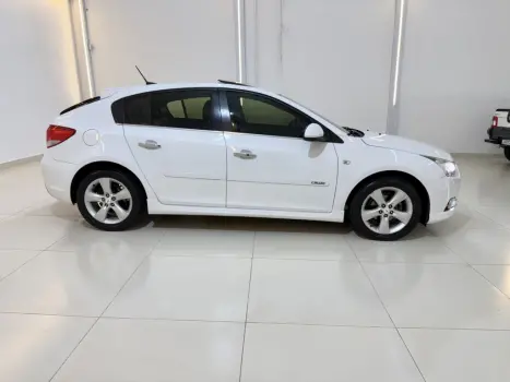 CHEVROLET Cruze Hatch 1.8 16V 4P LT SPORT FLEX AUTOM�TICO, Foto 4