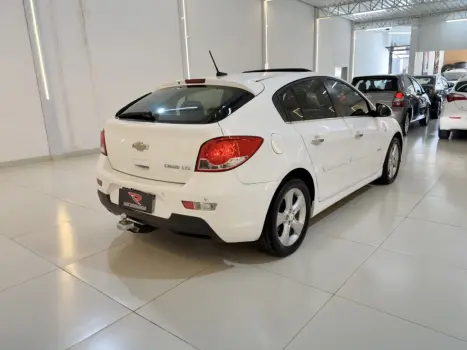 CHEVROLET Cruze Hatch 1.8 16V 4P LT SPORT FLEX AUTOM�TICO, Foto 8
