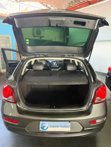 CHEVROLET Cruze Hatch 1.8 16V 4P LT SPORT6 FLEX AUTOM�TICO, Foto 14