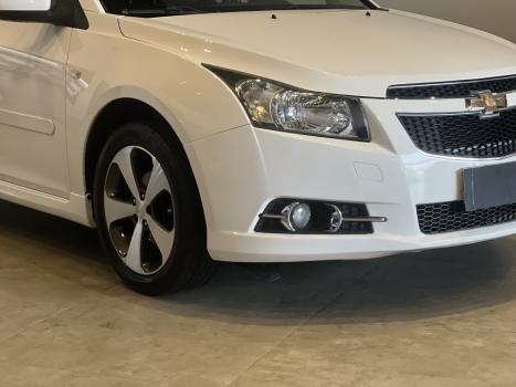 CHEVROLET Cruze Hatch 1.8 16V 4P LT SPORT FLEX AUTOM�TICO, Foto 3