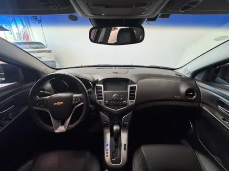 CHEVROLET Cruze Hatch 1.8 16V 4P LT SPORT6 FLEX AUTOM�TICO, Foto 7